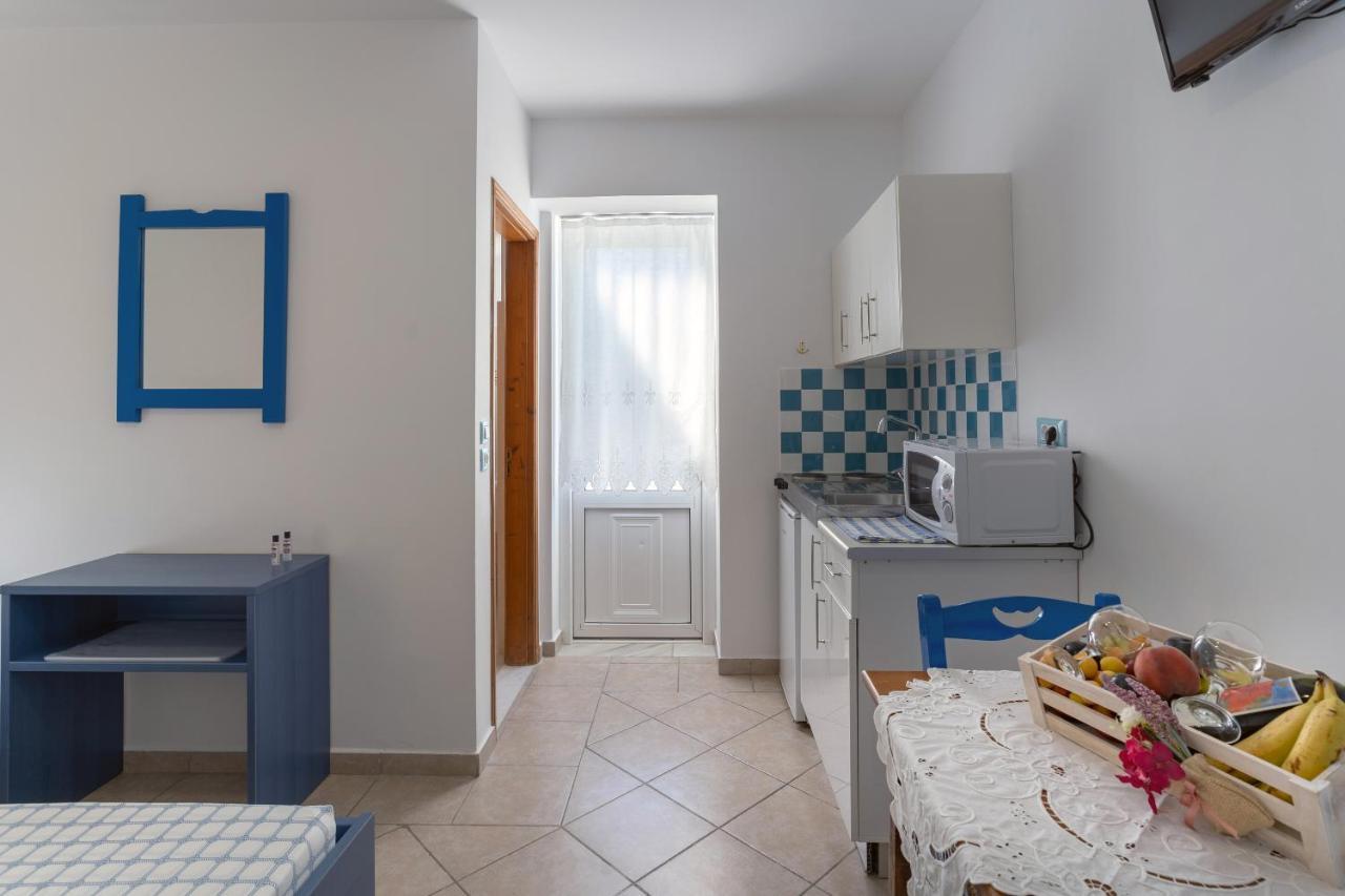 Stegna-Tula Aparthotel Archangelos  Bagian luar foto